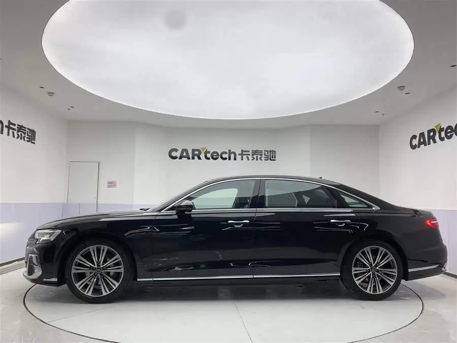 أودي A8 طراز 2025 A8L 45 TFSI كواترو الفاخرة