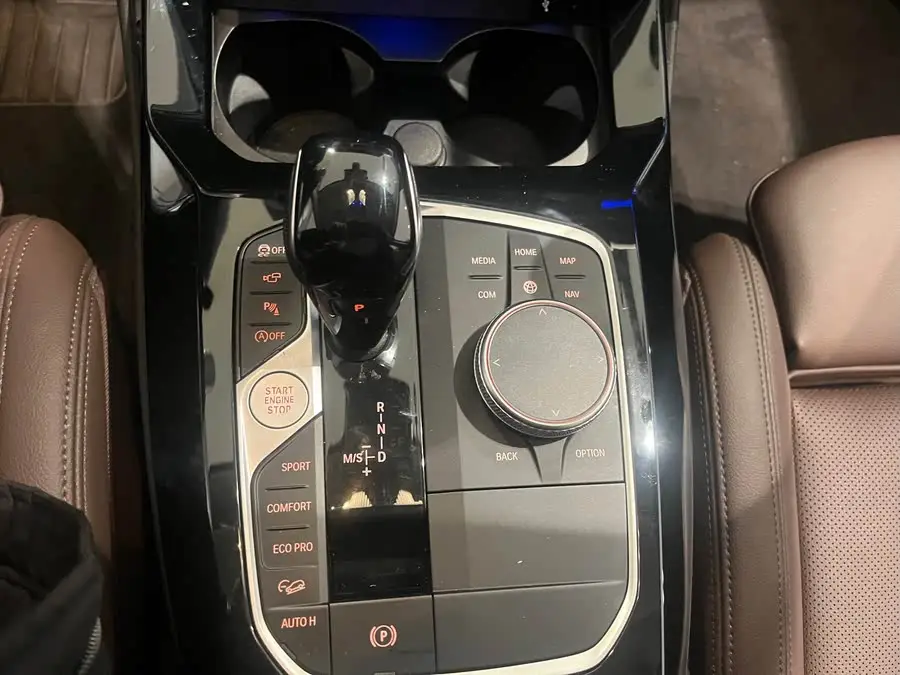 BMW X3 2023 xDrive30i Leading Model M Night Package