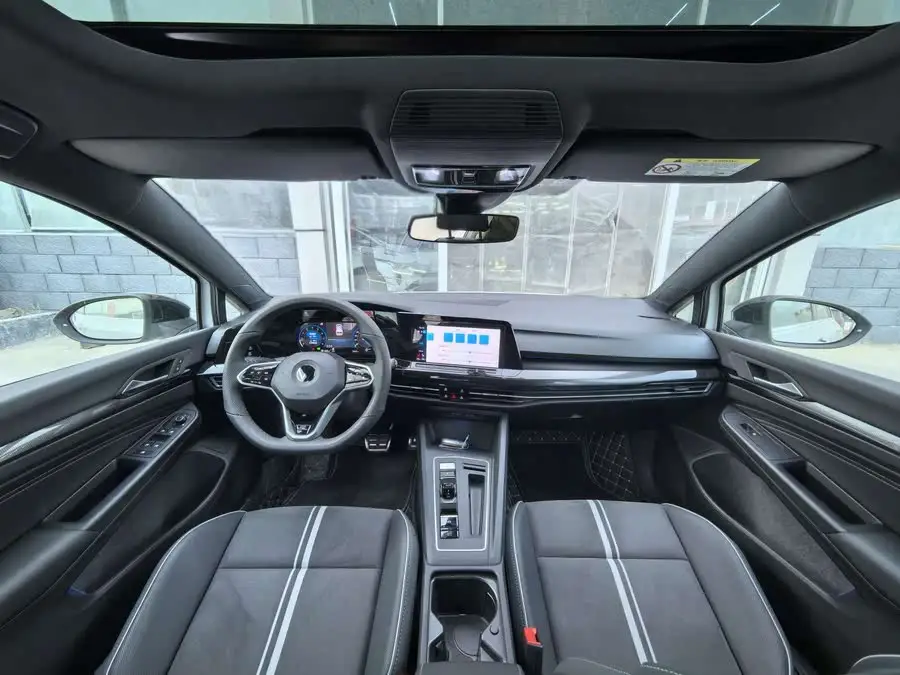 Golf 2023 Model Updated 280TSI DSG R-Line