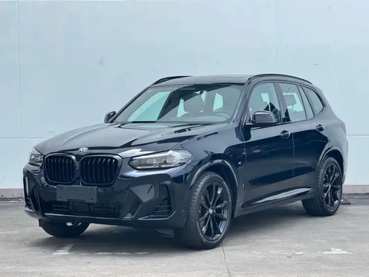 BMW X3 2023 xDrive30i Luxury M Night Package