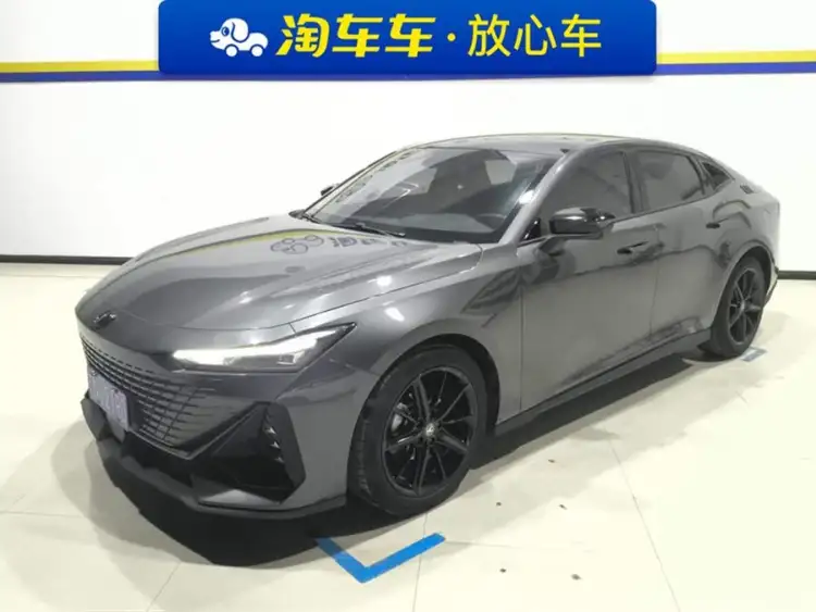 Changan UNI-V 2022 1.5T Premium