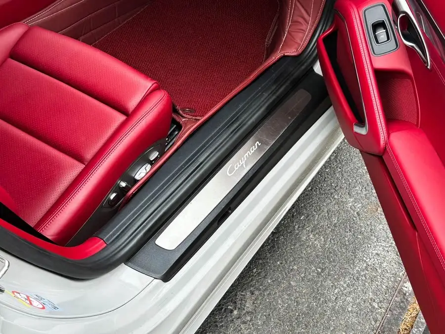 Porsche 718 2020 Cayman 2.0T