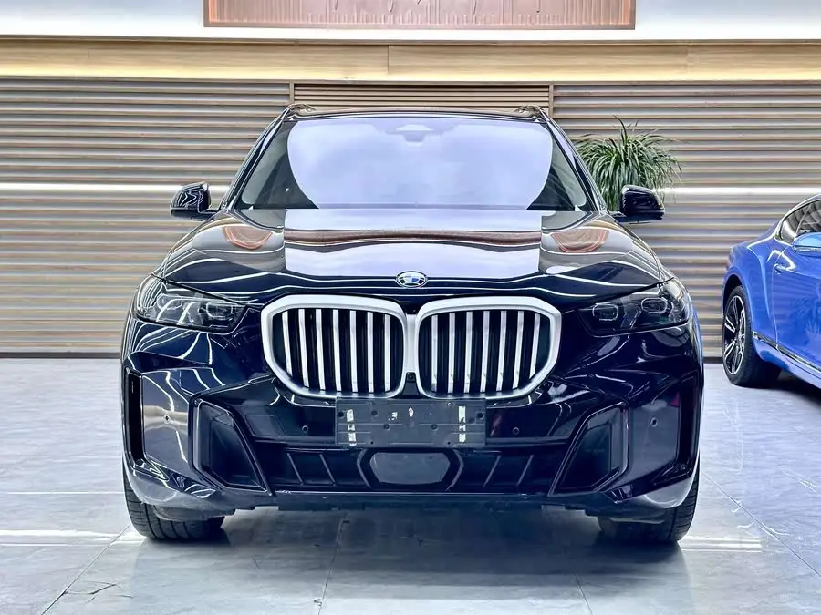 BMW X5 2023 xDrive 30Li Luxury M Sport Package