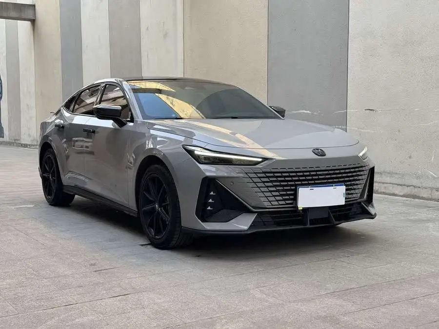 Changan UNI-V 2023 1.5T Premium