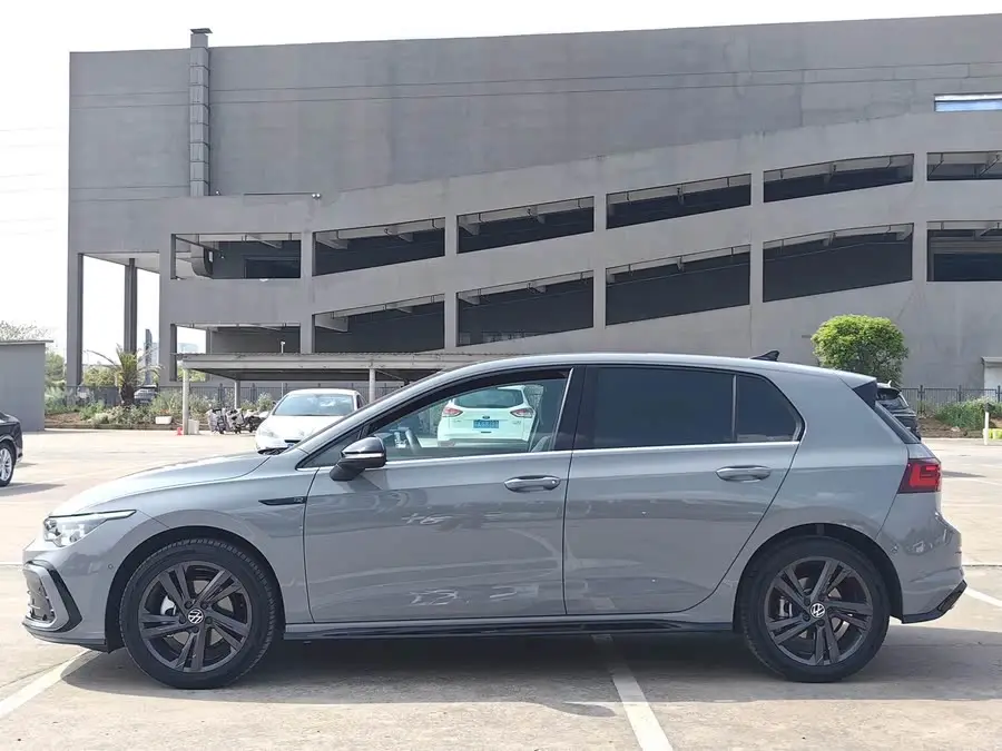 Golf 2024 280TSI DSG R-Line 50th Anniversary Edition