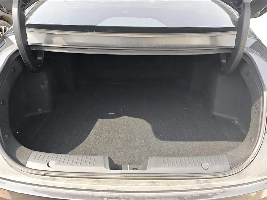 ييدونغ 2024 طراز 1.5T GDI أوتوماتيكي رائد