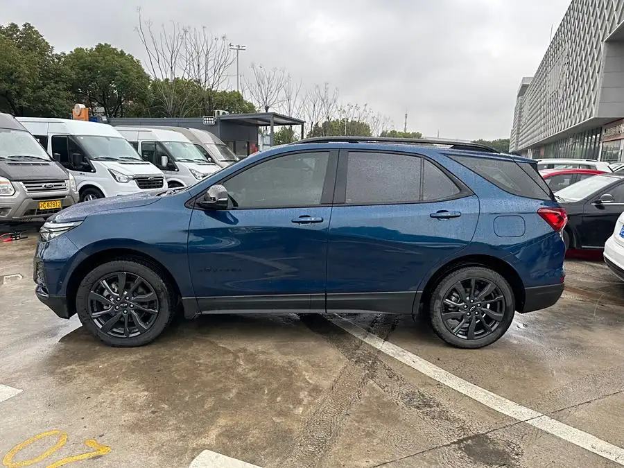 2021 شيفروليه إكوينوكس 550T RS نسخة ذكية للطرق الوعرة