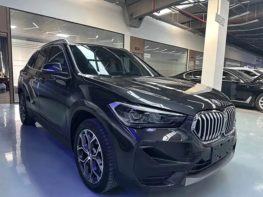 BMW X1 2021 sDrive25Li Leading Edition