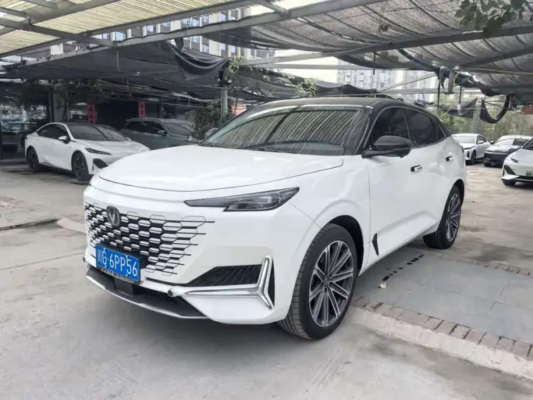 Changan UNI-K 2024 2.0T Two-Wheel Drive Global Version