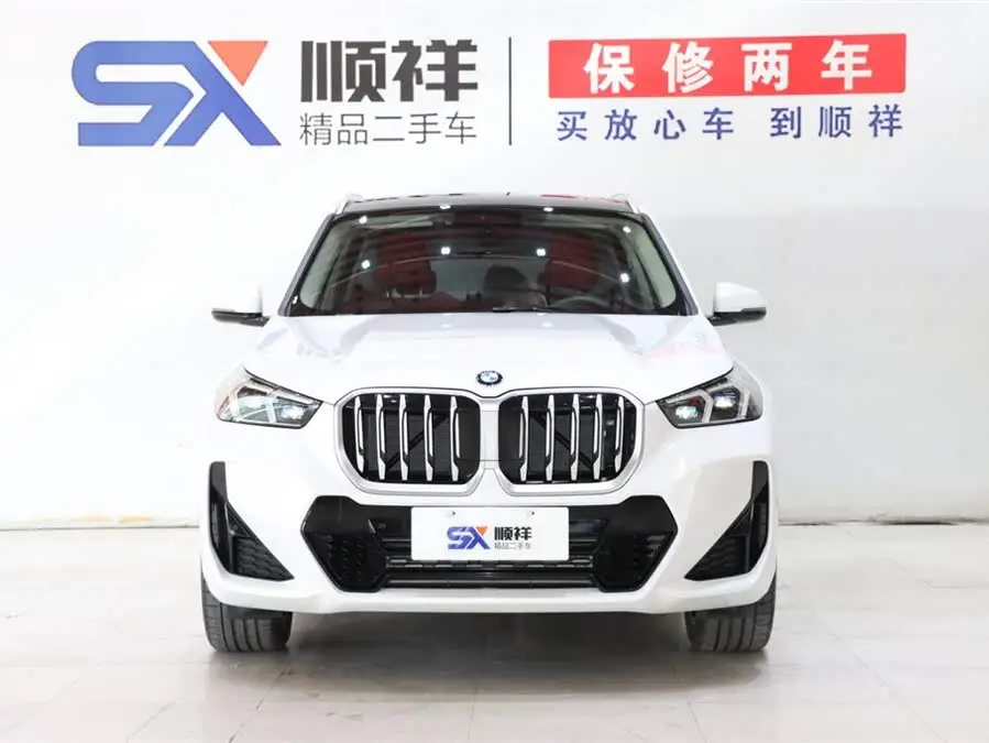 بي إم دبليو X1 2023 sDrive25Li حزمة M الرياضية