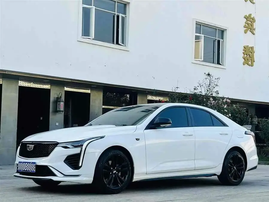 Cadillac CT4 2022 28T Premium
