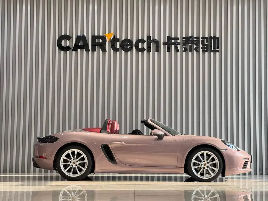 Porsche 718 2022 Boxster 2.0T