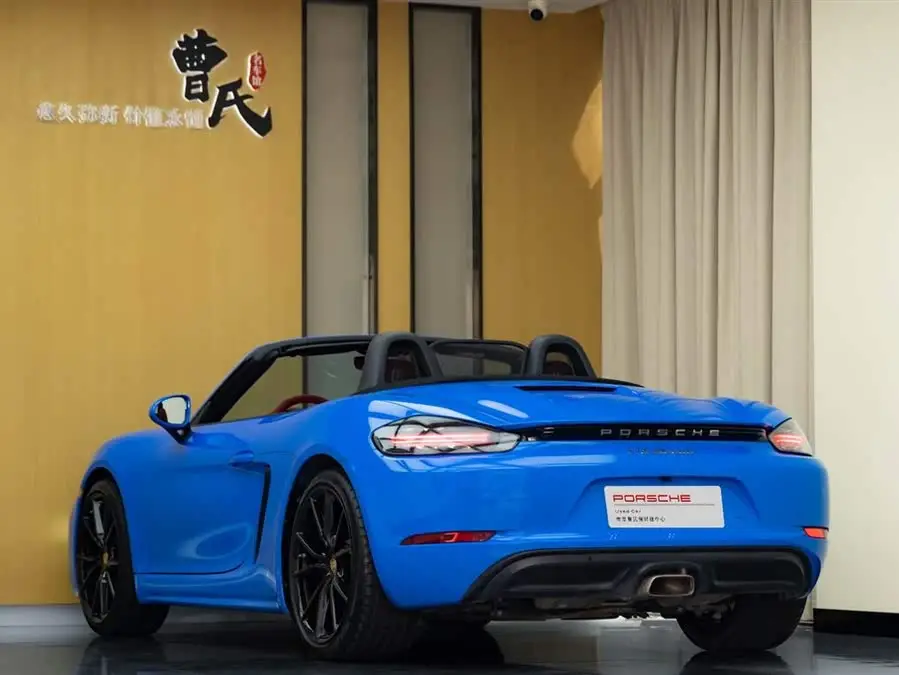 Porsche 718 2022 Boxster 2.0T