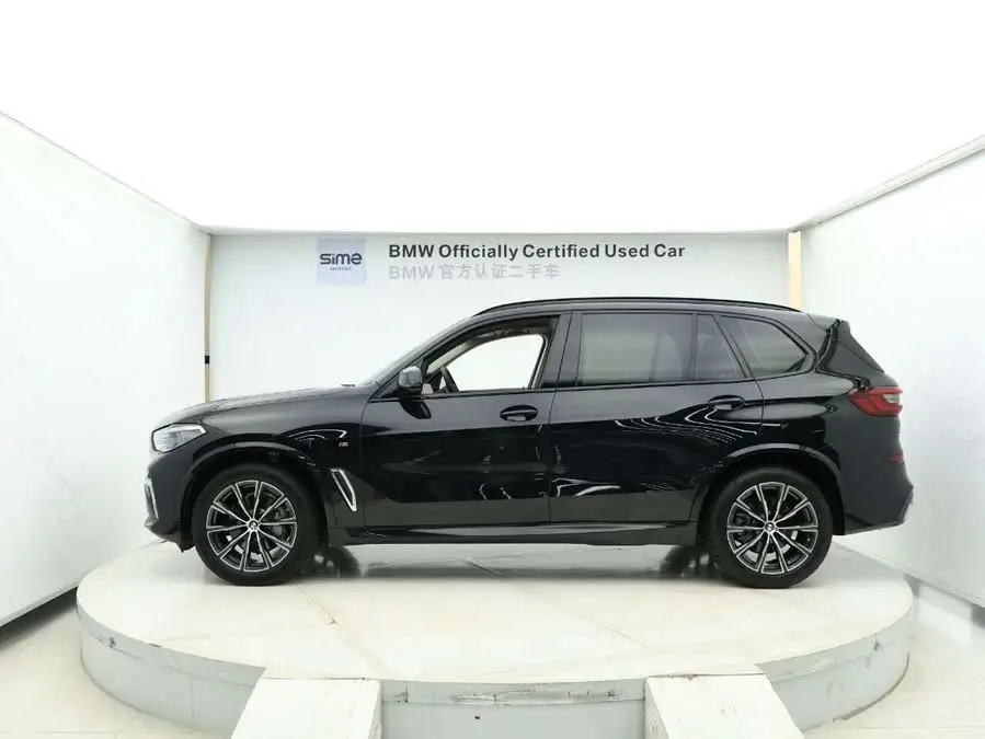 BMW X5 2022 xDrive 30Li Executive M Sport Package