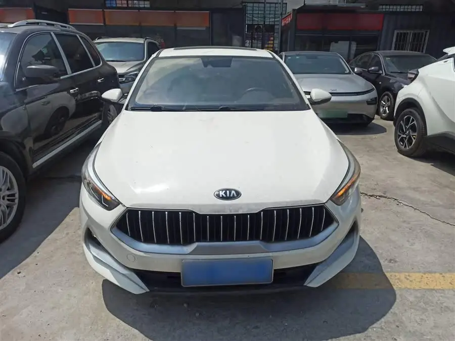 كيا K3 2019 1.5L CVT نسخة الاتصال الذكي