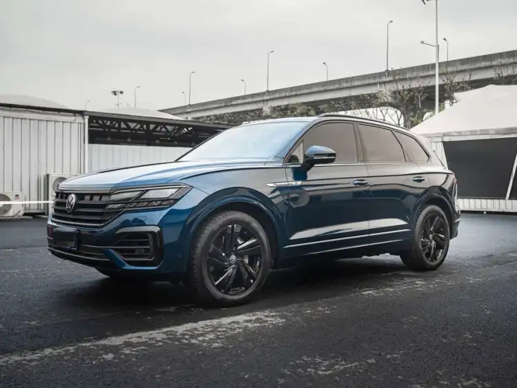 Touareg 2022 3.0 TSI R-Line Edition Black Sport Package