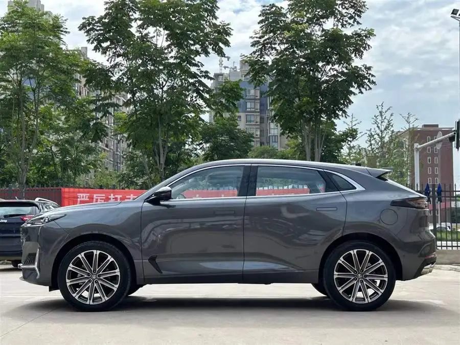 Changan UNI-K 2023 2.0T Two-Wheel Drive Enjoyment Edition