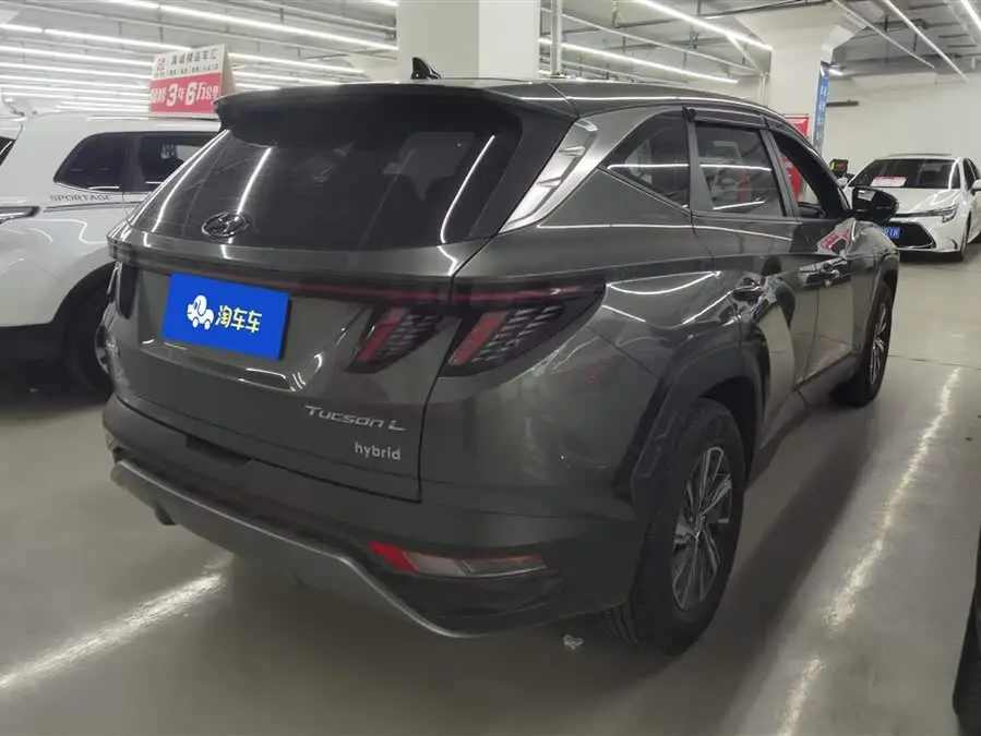 2022 توكسون L 2.0L هايبرد النسخة الذكية