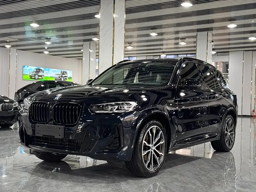 BMW X3 2023 xDrive30i Leading Model M Night Package
