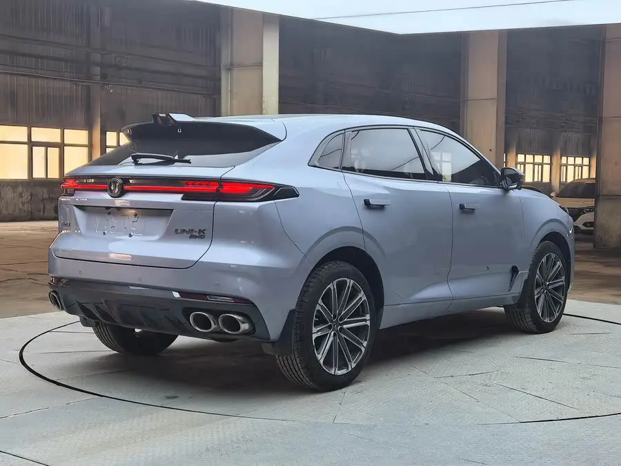 شانجان UNI-K 2021 2.0T دفع رباعي فئة برايم