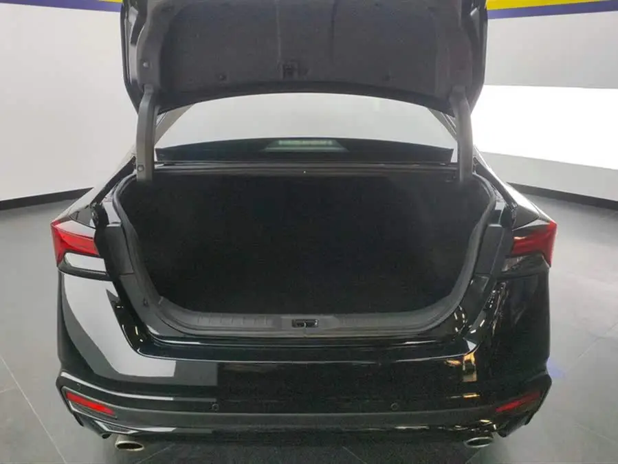 تينلاي 2022 طراز 2.0L XL-TLS إصدار المتعة