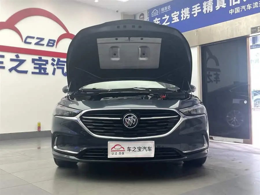 بيوك لاكروس 2021 552T الفاخرة