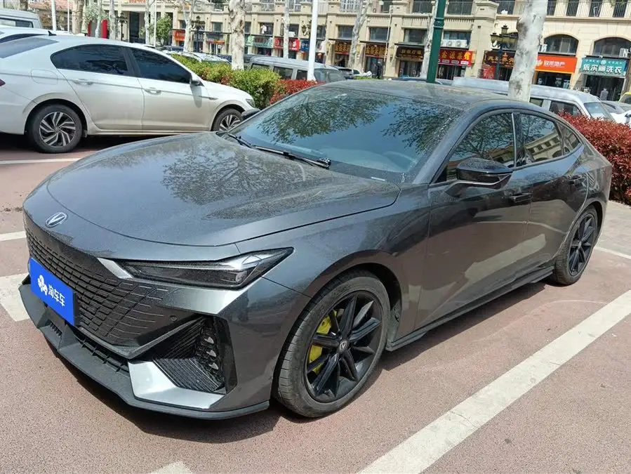 Changan UNI-V 2022 1.5T Excellence