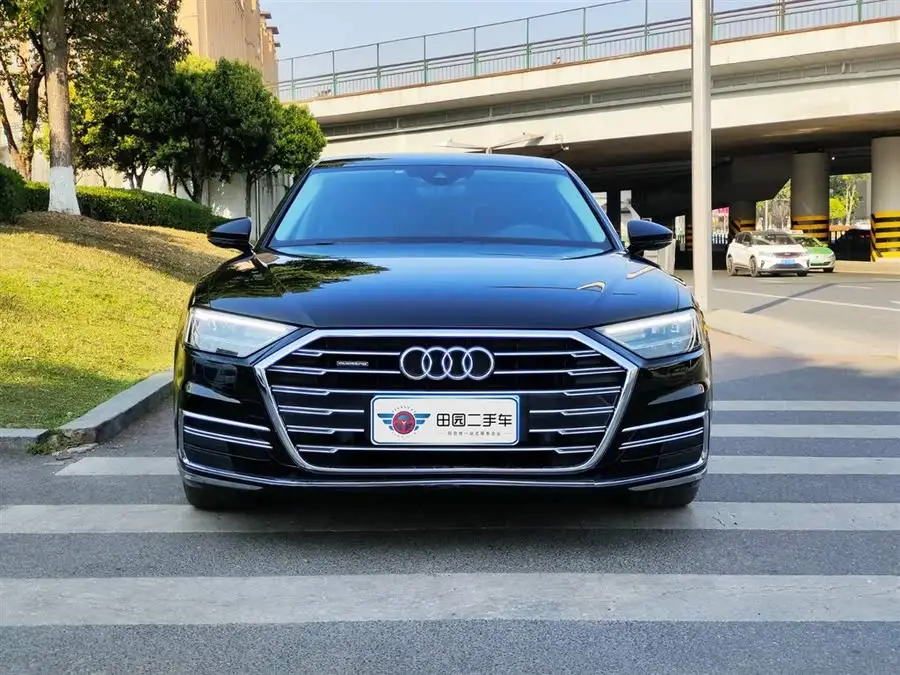 Audi A8 2019 Model Facelift Plus A8L 50 TFSI quattro Comfort