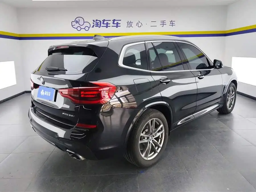 2021 BMW X3 xDrive25i M Sport Package