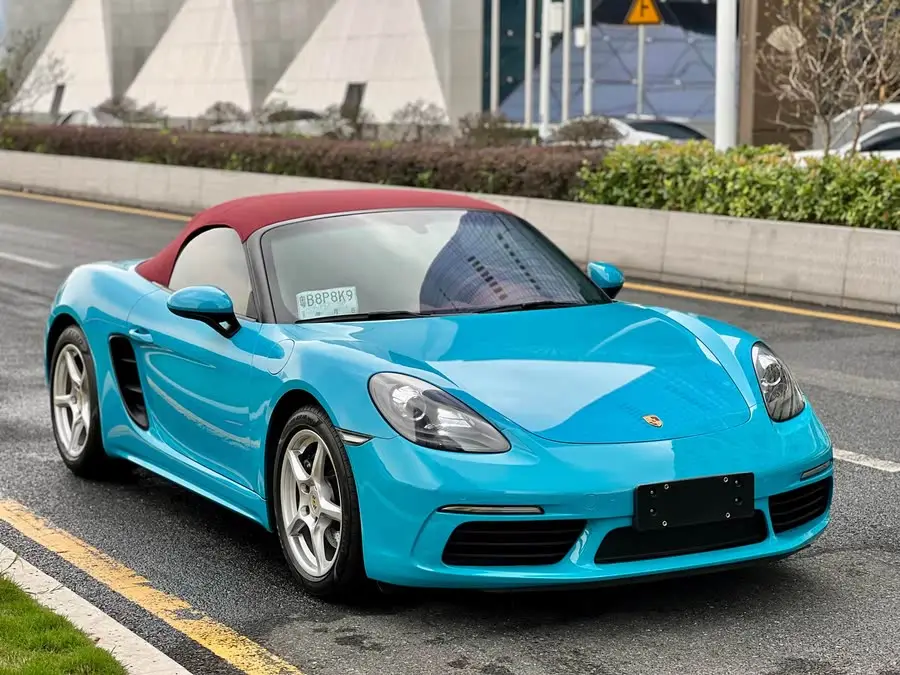 Porsche 718 2020 Model Boxster 2.0T