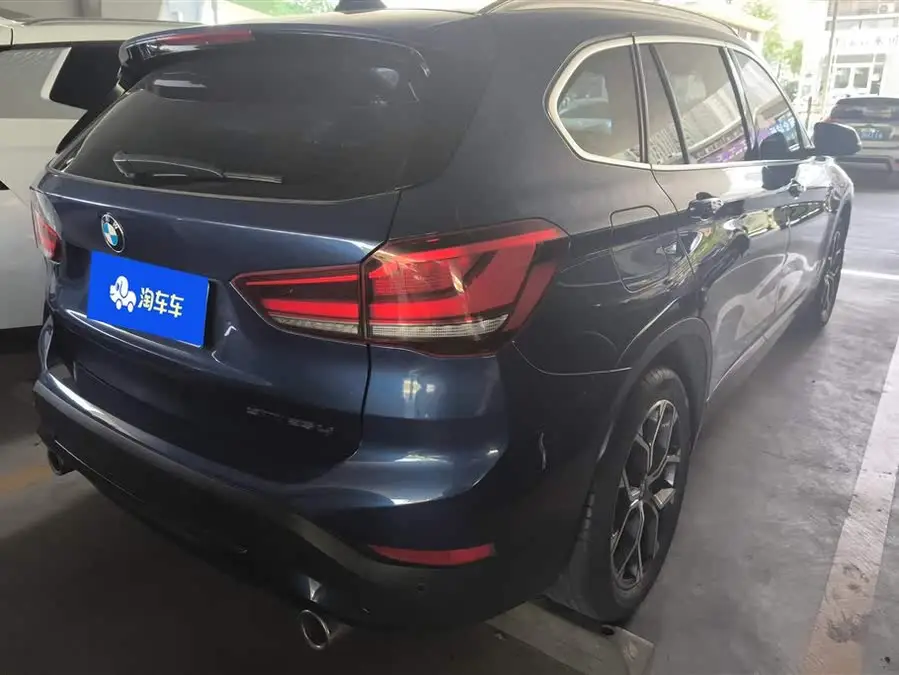 BMW X1 2021 sDrive25Li Leading Edition