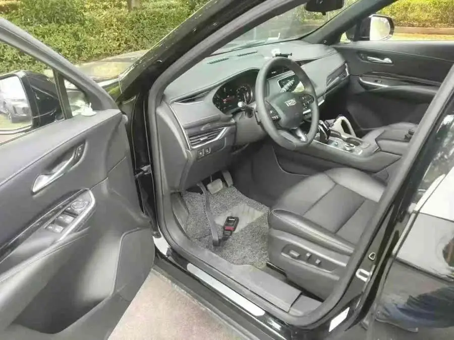 Cadillac XT4 2021 28T FWD Technical Edition