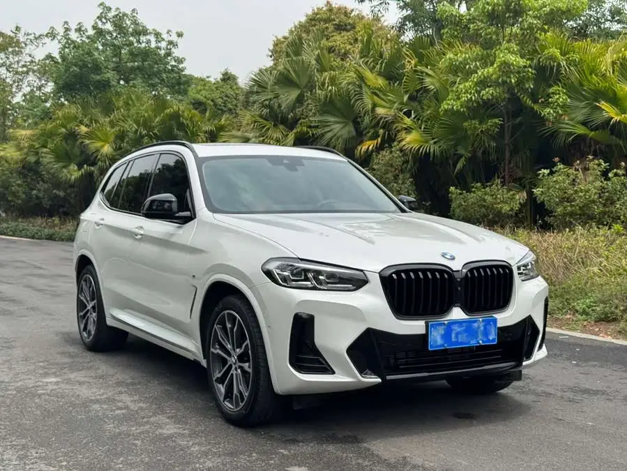 BMW X3 2023 xDrive30i Leading Model M Night Package