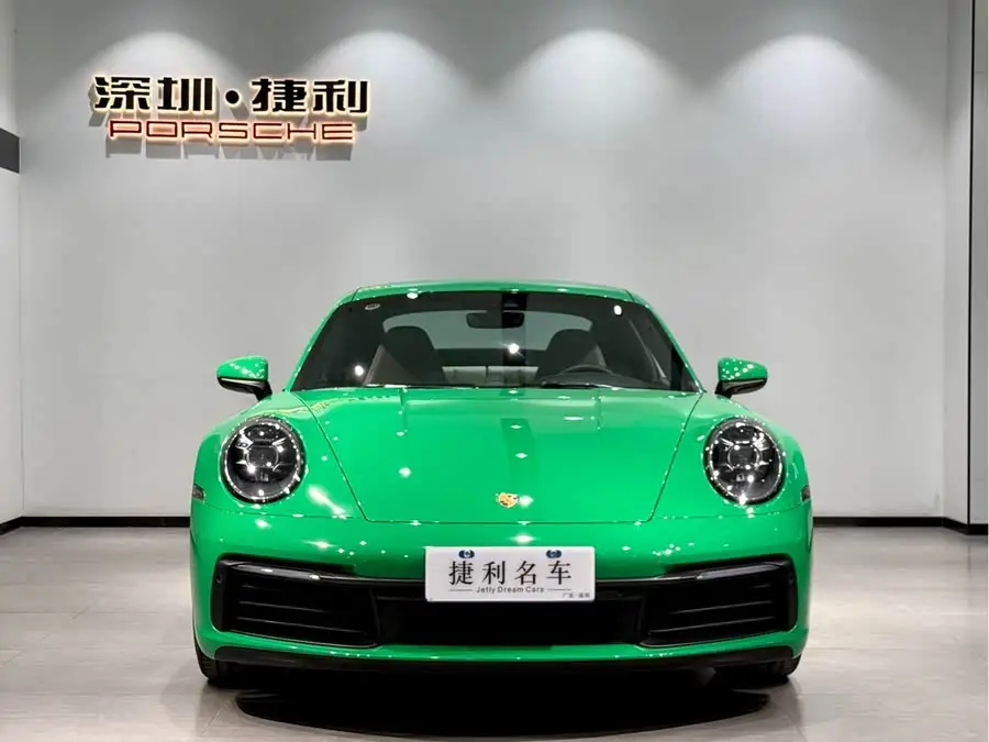 Porsche 911 2022 Carrera 3.0T