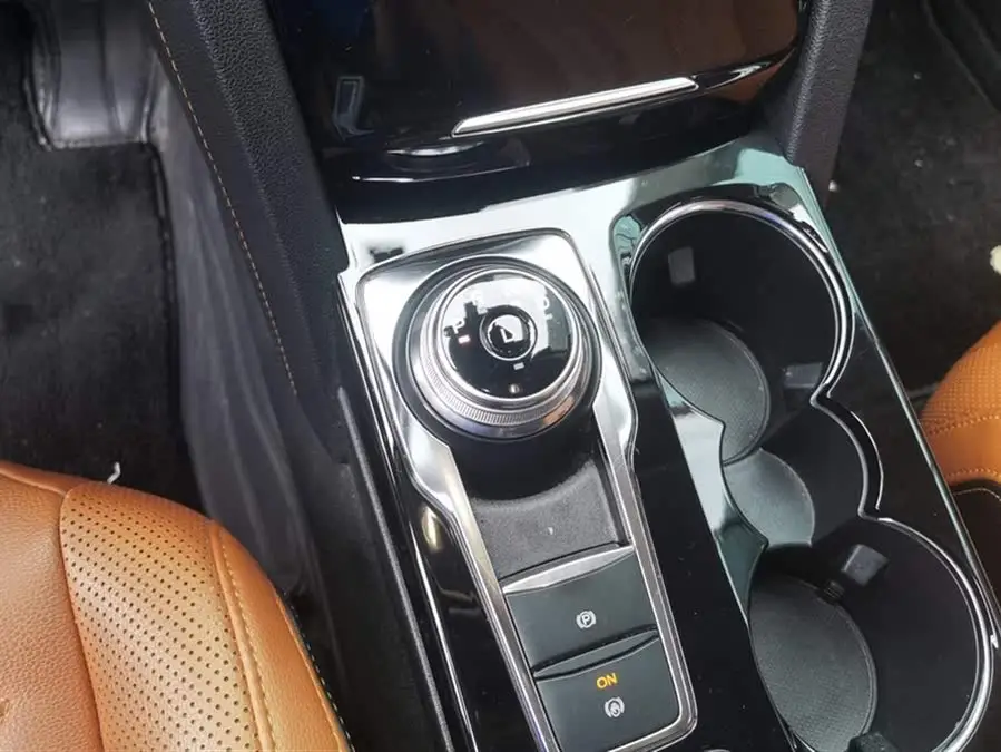 فورد إيدج 2020 إيكوبوست 245 دفع ثنائي إصدار ياو شيانغ