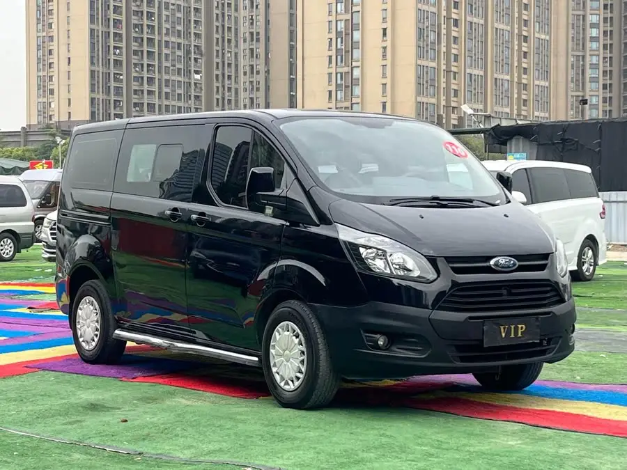 Ford Transit 2019 2.0T Diesel Commercial Travel Short Wheelbase Low Roof 9-Seater National VI