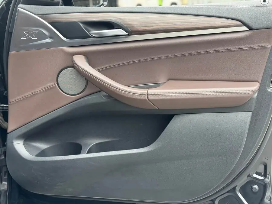 BMW X3 2021 xDrive28i M Sport Package