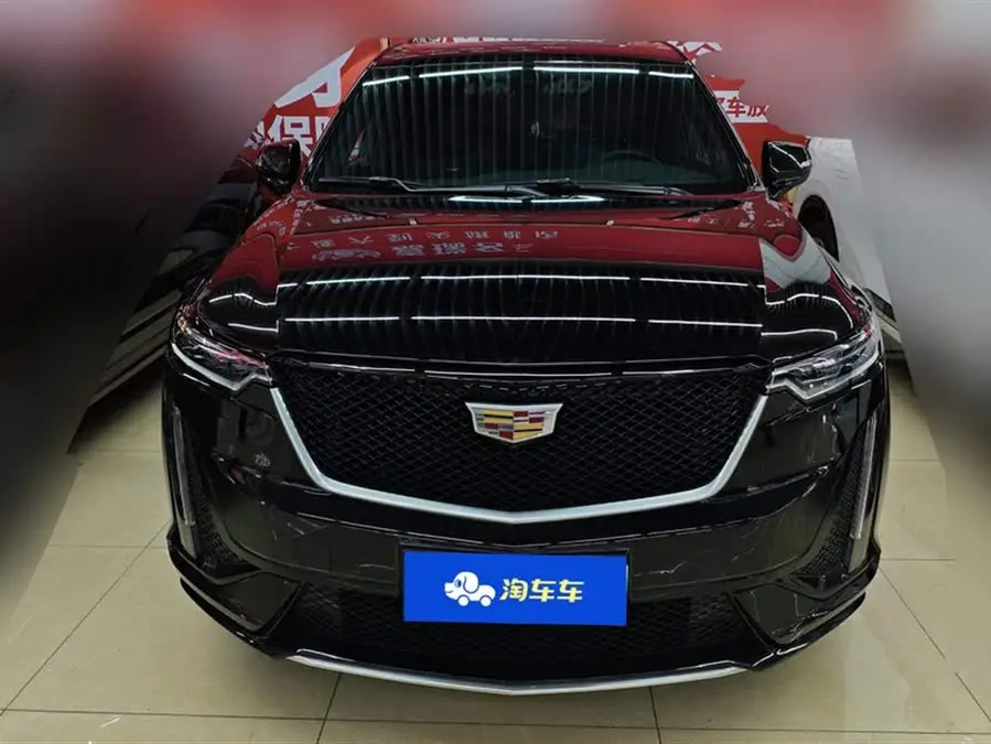 كاديلاك XT6 2022 2.0T ستة مقاعد دفع رباعي فئة بريميوم