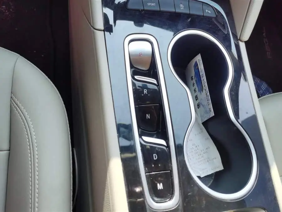 بيوك ريجال 2021 552T النخبة