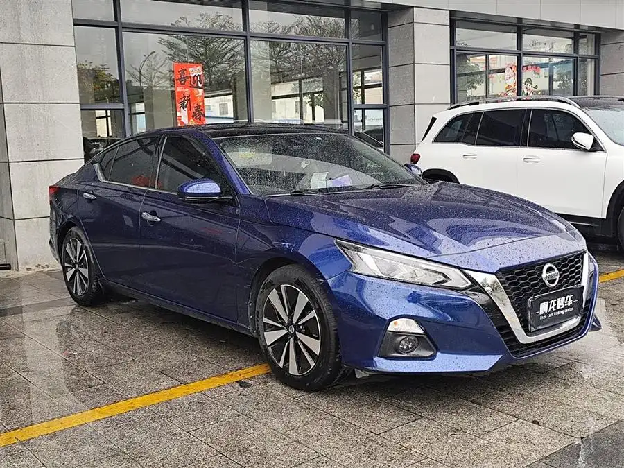 تينلاي 2021 2.0L XL فئة الراحة