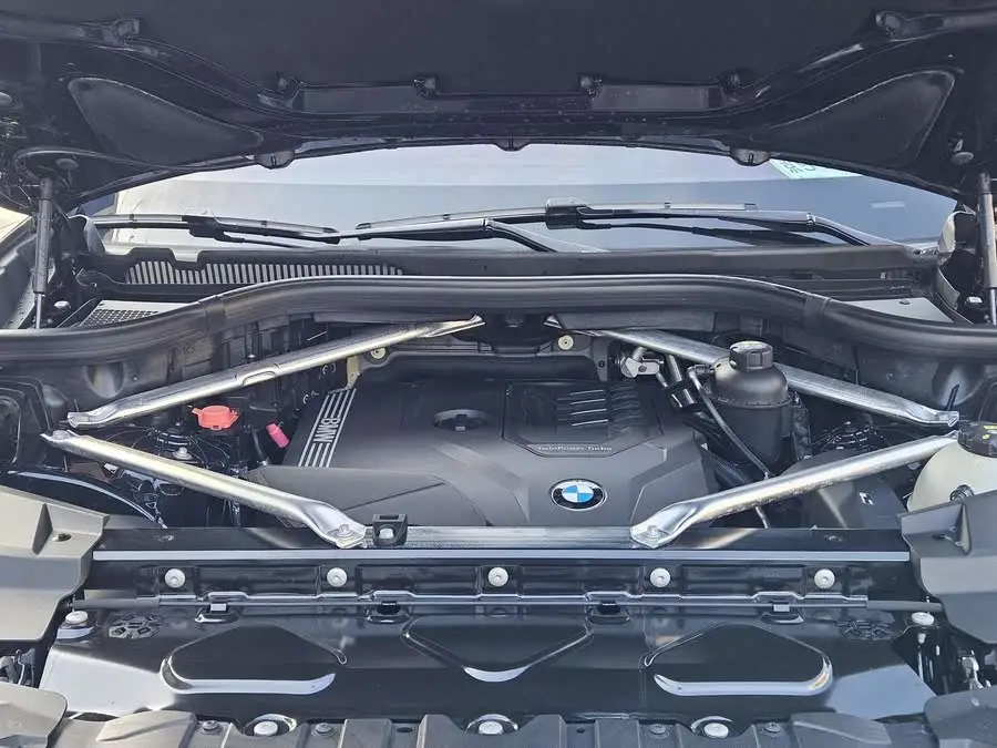 BMW X5 2022 Facelift xDrive 30Li M Sport Package