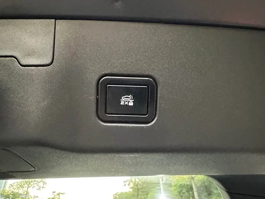 Changan UNI-V 2023 1.5T Sport Edition