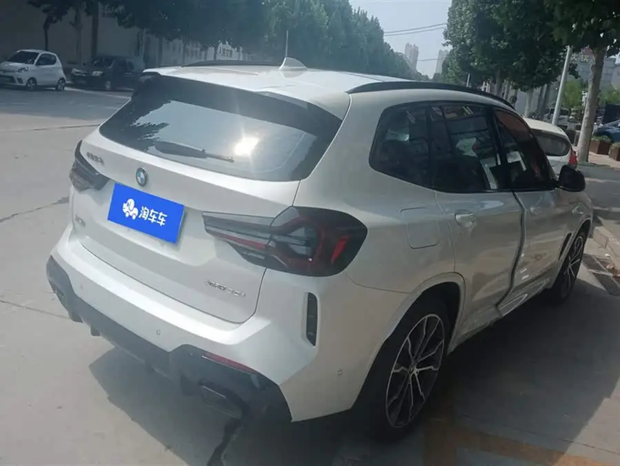 BMW X3 2023 xDrive30i Leading Model M Night Package