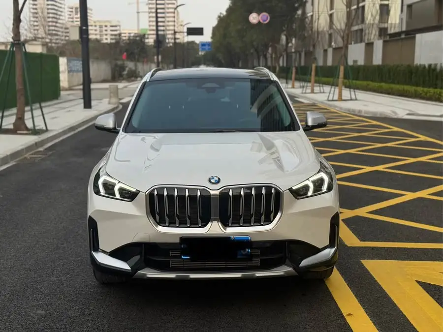 BMW X1 2023 sDrive20Li X Design Package