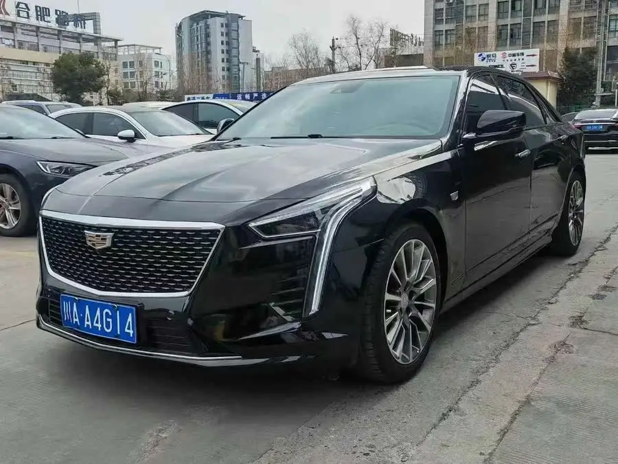 كاديلاك CT6 2022 28T الفاخرة