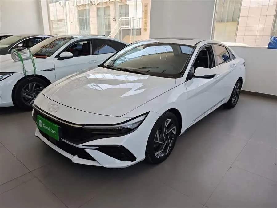 إيلانتر 2023 1.5 لتر CVT LUX