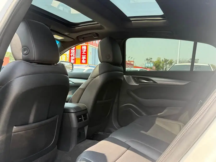 Cadillac CT5 2023 28T Luxury (Standard Version)