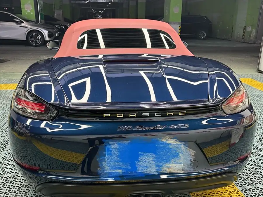 Porsche 718 2020 Model Boxster 2.0T