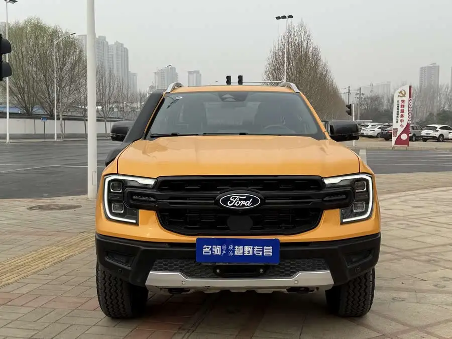 رانجر 2023 إصدار الدفع الرباعي الأوتوماتيكي للطرق الوعرة البنزين