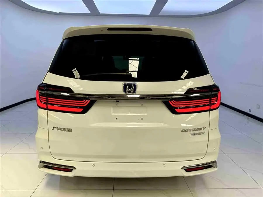 Odyssey 2022 2.0L e:HEV Sharp Edition